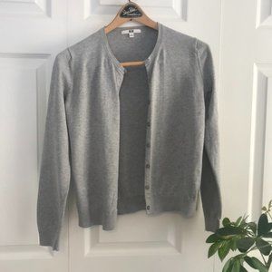 Grey Button Down Cardigan (Cardigan E)